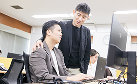 切れ味バツグンなニューフェイスに震撼（？）するオフィス。